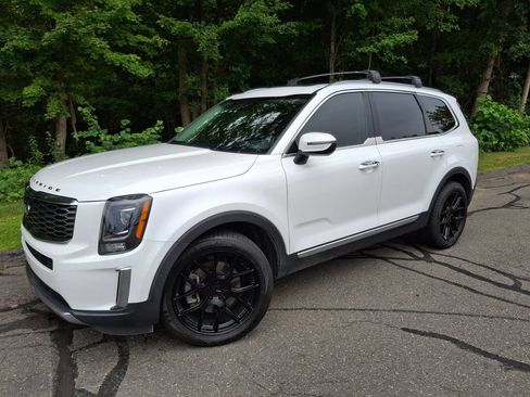 Used 2020 Kia Telluride S AWD/4WD image 1