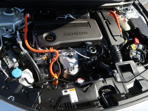 Used 2024 Honda Accord Sport image 43