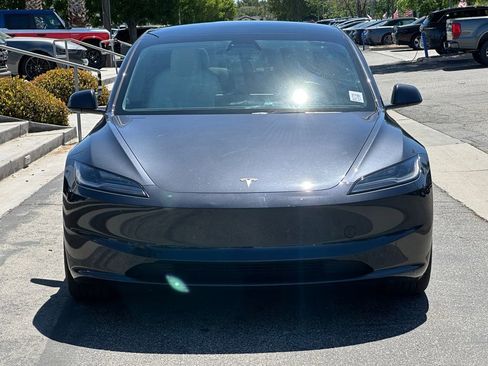 Used 2025 Tesla Model 3 Long Range RWD image 12