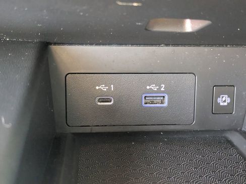 Certified 2025 INFINITI QX60 Luxe image 26