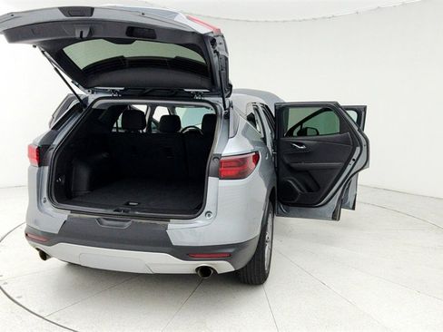 Used 2025 Chevrolet Blazer LT image 12