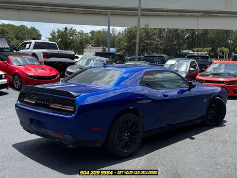Used 2019 Dodge Challenger R/T Scat Pack w/ Dynamics Package RWD image 6