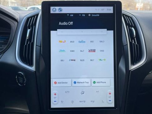 Used 2022 Ford Edge SEL w/ Convenience Package image 14