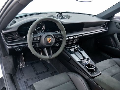 Certified 2024 Porsche 911 Carrera 4 GTS image 11