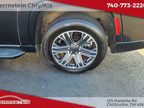 Used 2024 Jeep Wagoneer L Series II w/ Flexible Seating Group AWD/4WD image 27