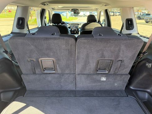 Used 2021 Jeep Grand Cherokee L Laredo w/ Luxury Tech Group I image 10