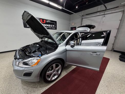 Used 2012 Volvo XC60 T6 AWD/4WD image 41