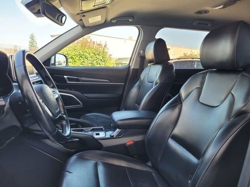 Certified 2022 Kia Telluride LX FWD image 13