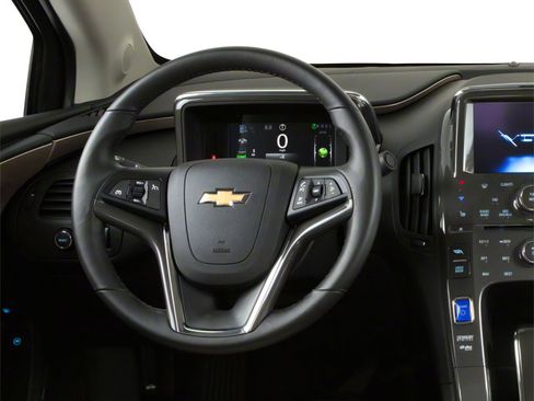 Used 2013 Chevrolet Volt w/ Enhanced Safety Package 2 FWD image 9