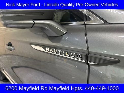 Used 2023 Lincoln Nautilus AWD w/ Premium Package image 16