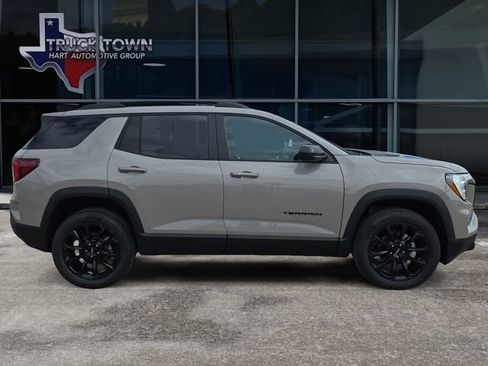 New 2026 GMC Terrain Elevation AWD/4WD image 2