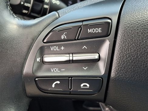Used 2018 Hyundai Kona SEL w/ SEL Tech Package 02 AWD/4WD image 22