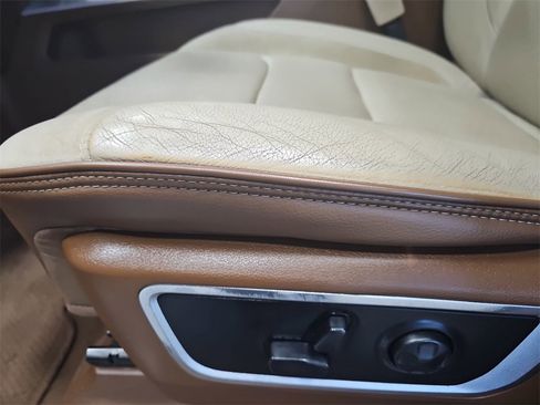 Used 2019 RAM 1500 Laramie image 27