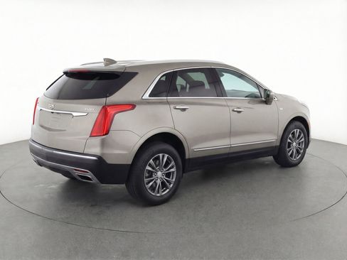Used 2023 Cadillac XT5 Premium Luxury w/ LPO, Floor Liner Package image 4