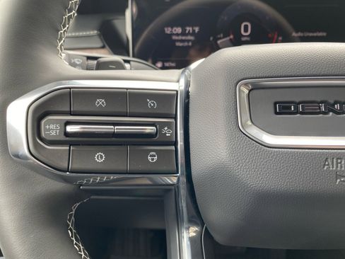 New 2026 GMC Acadia Denali Ultimate w/ LPO, Floor Liner Package image 29