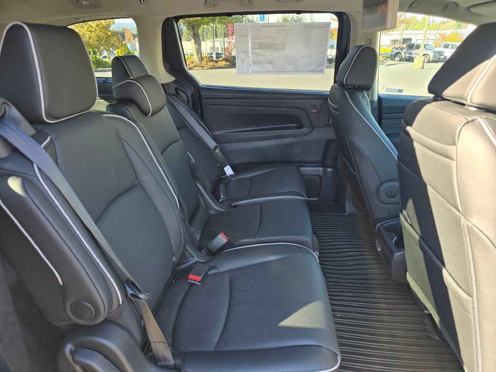 New 2027 Honda Odyssey Elite image 8