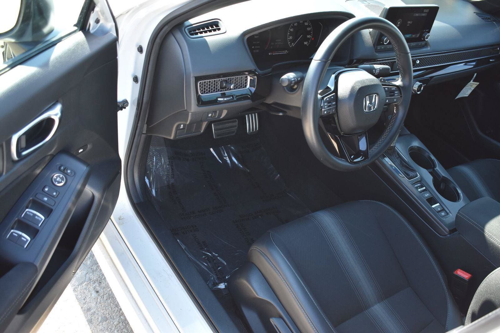 Used 2025 Honda Civic Sport image 18