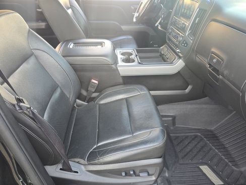 Used 2019 Chevrolet Silverado 2500 LTZ w/ Duramax Plus Package image 26