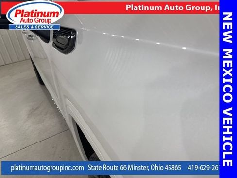 Used 2024 GMC Sierra 1500 Denali Ultimate AWD/4WD image 38