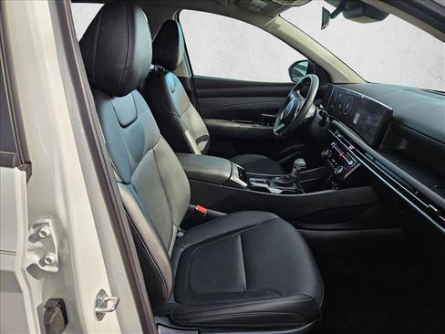 Used 2026 Hyundai Tucson SEL FWD image 18