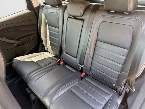 Used 2019 Ford Escape Titanium AWD/4WD image 27