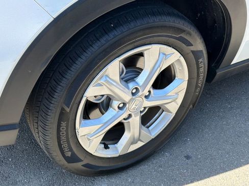 Used 2023 Honda HR-V LX image 4