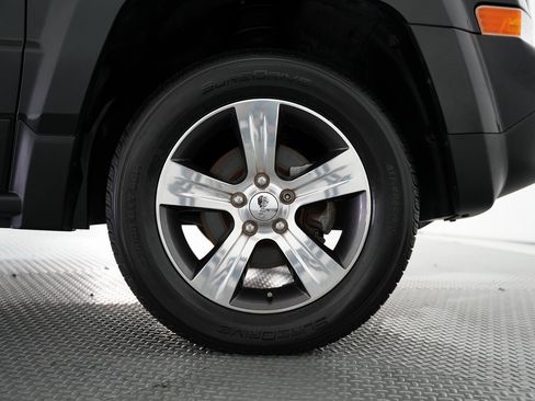 Used 2016 Jeep Patriot High Altitude image 52