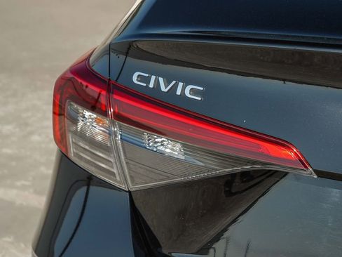 Certified 2023 Honda Civic LX image 7
