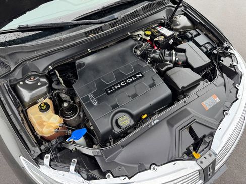 Used 2016 Lincoln MKZ 4dr Sdn AWD w/ Equipment Group 300A Reserve image 25