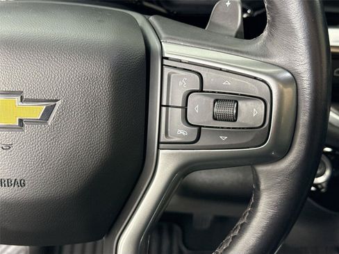 Used 2023 Chevrolet Silverado 1500 LTZ AWD/4WD image 18
