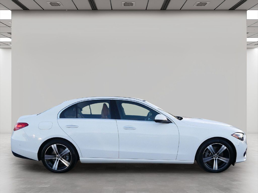 Used 2025 Mercedes-Benz C 300 4MATIC Sedan image 7