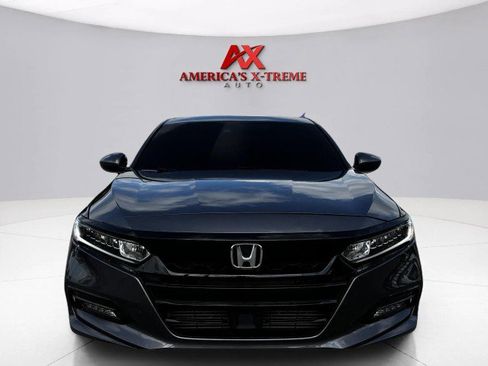 Used 2019 Honda Accord Sport image 9