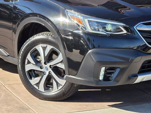 Used 2022 Subaru Outback Limited image 5