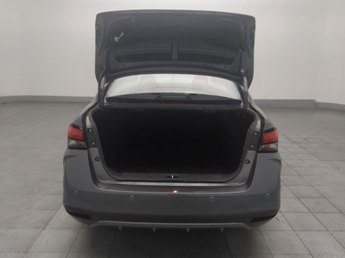 Used 2020 Nissan Versa SV FWD image 29