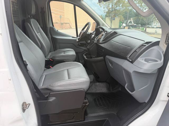 Used 2016 Ford Transit 150 130 Low Roof RWD image 9