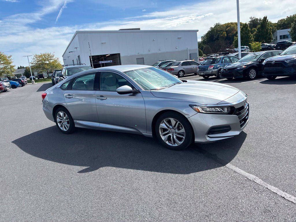 Used 2018 Honda Accord LX image 3