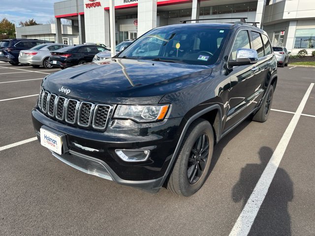 Used 2019 Jeep Grand Cherokee Limited AWD/4WD image 1