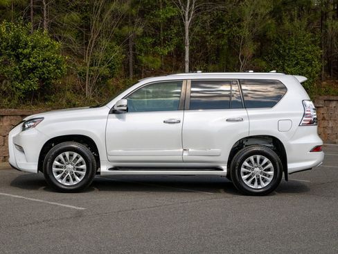Used 2018 Lexus GX 460 Premium AWD/4WD image 9
