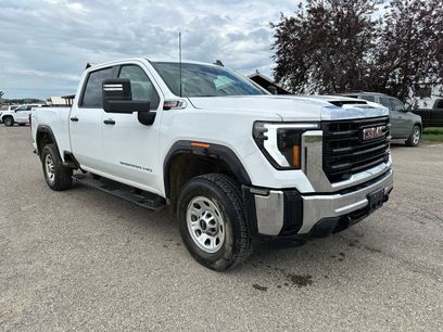 Used 2024 GMC Sierra 2500 Pro w/ Convenience Package
