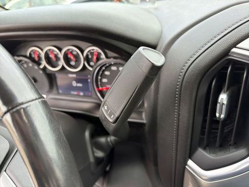 Used 2021 Chevrolet Silverado 1500 LT Trail Boss w/ Bed Protection Package AWD/4WD image 21