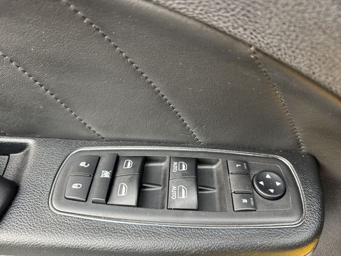 Used 2018 Dodge Charger SRT Hellcat RWD image 15