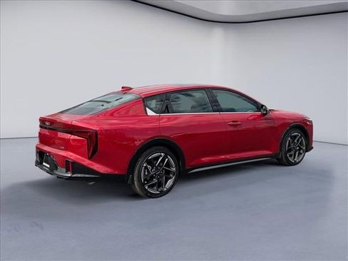 New 2026 Kia K4 GT-Line image 5