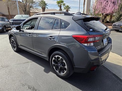 Used 2022 Subaru Crosstrek 2.0i Premium image 6