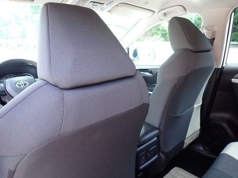 Certified 2025 Toyota RAV4 XLE AWD/4WD image 16