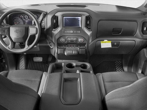New 2026 Chevrolet Silverado 1500 Custom Trail Boss AWD/4WD image 3