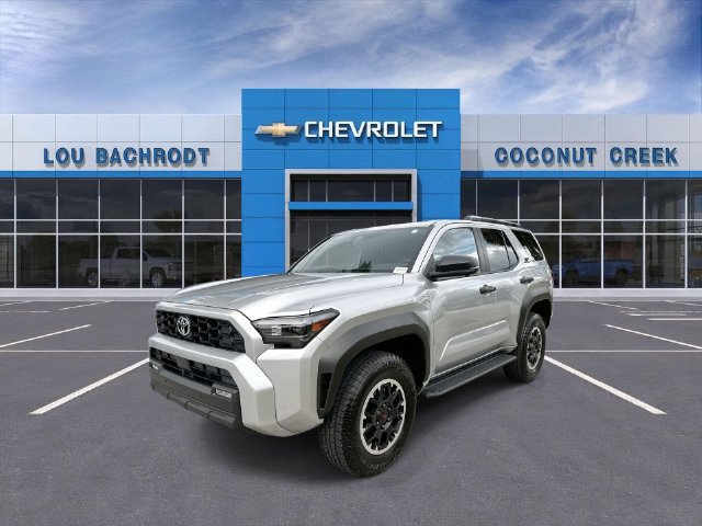 Used 2025 Toyota 4Runner TRD Off-Road Premium AWD/4WD image 4