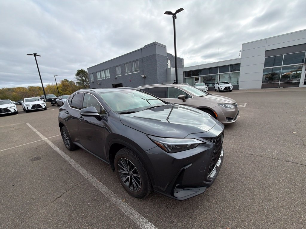 Used 2023 Lexus NX 350 AWD image 35