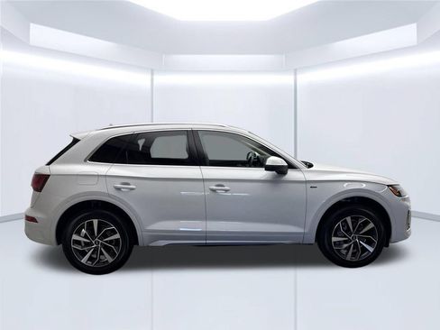 Used 2023 Audi Q5 2.0T Premium Plus w/ Premium Plus Package AWD/4WD image 9