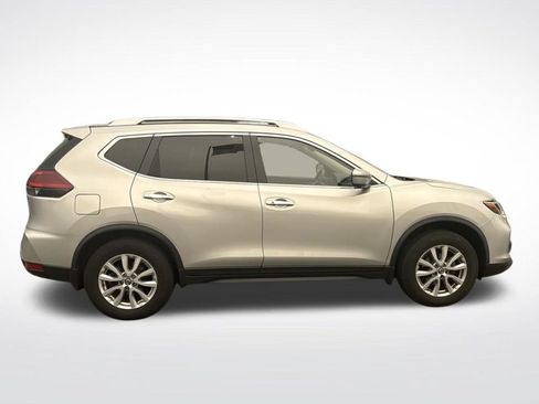 Used 2018 Nissan Rogue SV w/ Sun & Sound Touring Package AWD/4WD image 9
