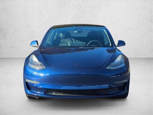 Used 2019 Tesla Model 3 Long Range image 2